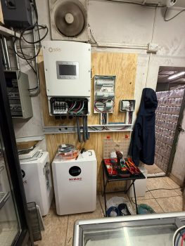 Instalación fotovoltaica de gran formato HUSAN
